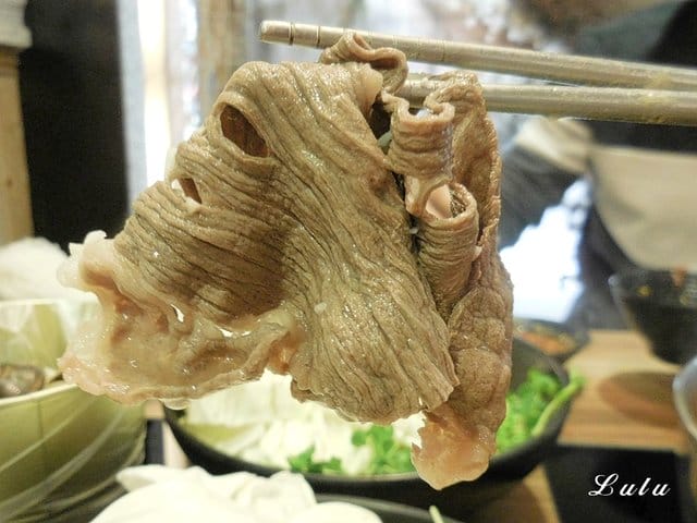 雙人大胃王套餐（50oz）只要NT$1699，挑戰成功現折NT$500。瀧厚鍋物景平店。中和火鍋推薦。打卡加價NT$99吃世界頂級和牛