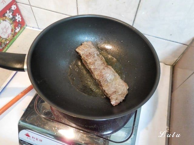 義大利原裝進口。特級初榨橄欖油。用 EXTRA VIRGIN OLIVE OIL 為你的健康做把關。橄欖油簡單料理