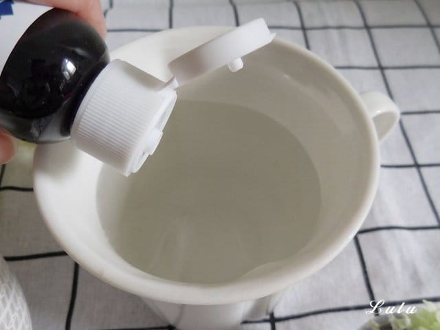 萃思鎂礦物質濃縮滴劑。72種以上離子態綜合礦物質，人體更好吸收利用。美國原裝進口。不含防腐劑、香料、甜味劑與其他添加劑