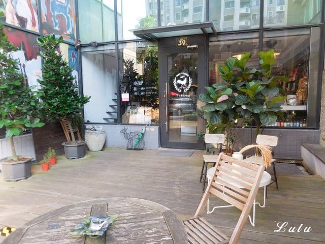桃園早午餐推薦。未秧咖啡。享受悠閒的早午餐、下午茶時光。寵物友善。文青網美風的早午餐餐廳