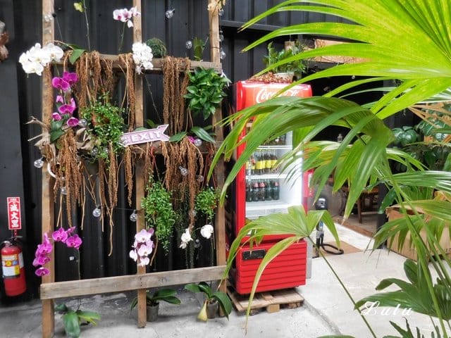 桃園美食餐廳推薦。#花園牛排。真空低溫烹調的舒肥料理。置身綠野仙蹤的夢幻餐廳。IG打卡/牛排/舒肥料理