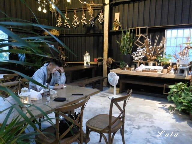 桃園美食餐廳推薦。#花園牛排。真空低溫烹調的舒肥料理。置身綠野仙蹤的夢幻餐廳。IG打卡/牛排/舒肥料理