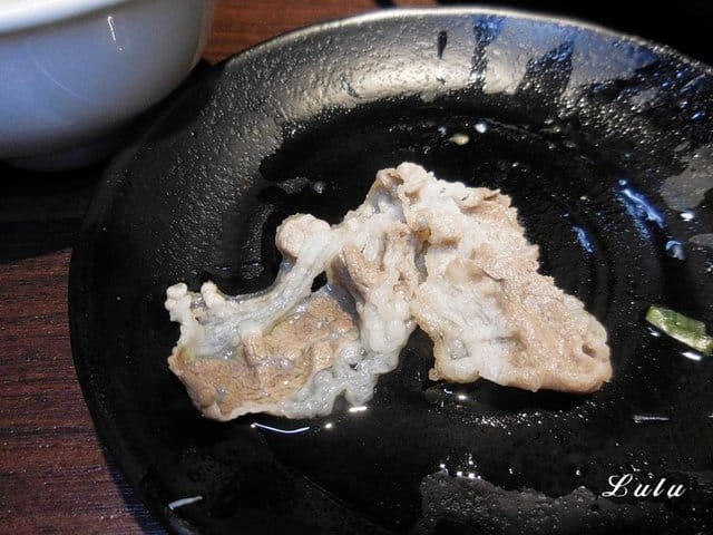 台灣火鍋第一品牌。肉多多火鍋桃園ATT站前店。沒吃過肉多多別說你吃過最好吃火鍋。貼心撥蝦服務，讓你吃蝦省去雙手味道的困擾