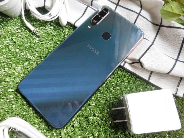 開箱文。SUGAR T50。高CP值。三鏡廣角。120°拍超廣|6.3吋高佔比螢幕|128G大容量。碳耀玻璃搭配漸層鏡面邊框設計，超質感
