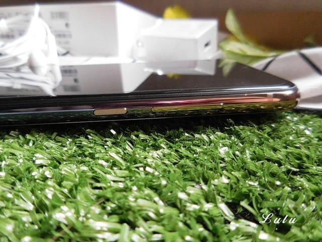 開箱文。SUGAR T50。高CP值。三鏡廣角。120°拍超廣|6.3吋高佔比螢幕|128G大容量。碳耀玻璃搭配漸層鏡面邊框設計，超質感