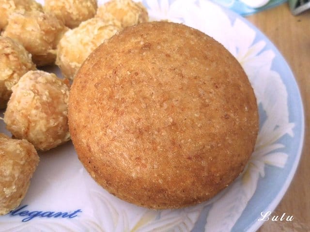 三峽台式炸雞推薦。胖克炸雞。三峽傳統市場內隱藏版脆皮炸雞。皮薄又脆，肉質鮮嫩，不乾柴。久放一樣好吃！