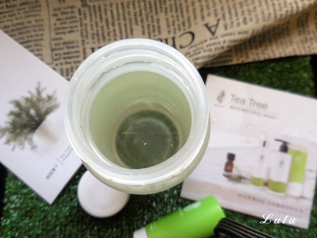 茶樹精油的妙用。相信葉子 澳洲茶樹純露＆澳洲茶樹精油。源自於台灣屏東的草生栽培，不添加化學防腐劑及化學香料，享受天然的植萃清新