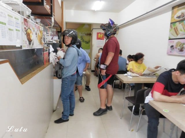 汐止好吃早餐推薦。汐止人氣早餐。魔法樂食早餐屋。讓人銷魂的惡魔吐司&撒旦吐司