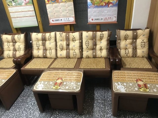 足巧合養生工作室。台北大橋頭足底按摩推薦。超過15年專業整復推拿師傅。足底按摩＋足湯（70分鐘），優惠價NT$699。#另有文末優惠