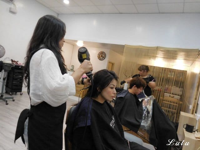 （文末優惠）新北三重美髮推薦。#管你的頭 Hair Salon。專業用心的設計師Ann，為你的一頭稻草“大拯救”。三重染髮/三重護髮/三重剪髮/三重髮廊推薦