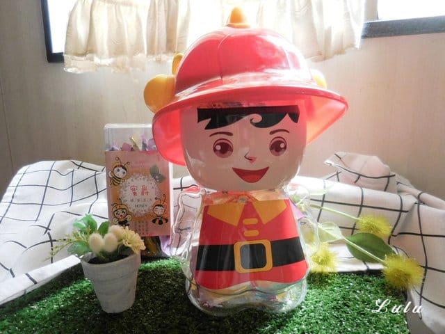 純正蜂蜜推薦。正純蜂蜜 娃娃桶水果醋果凍+蜜爵隨身包。輕巧蜂蜜隨身包方便好攜帶。水果醋果凍，夏季零食好選擇。大人小朋友都喜愛