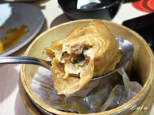 桃園吃到飽。港點大師桃園家樂福經國店。各式港點無限量供應吃到飽。麻辣小龍蝦/鮮蝦粉腸/腐皮蝦仁/奶皇流沙包/蠔汁鮮竹捲/蟹皇燒賣