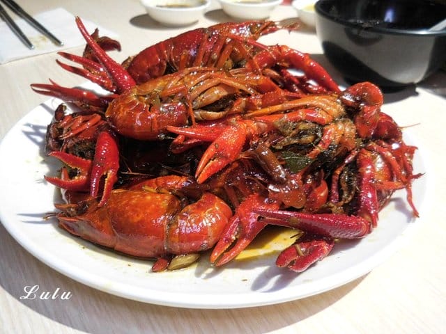 桃園吃到飽。港點大師桃園家樂福經國店。各式港點無限量供應吃到飽。麻辣小龍蝦/鮮蝦粉腸/腐皮蝦仁/奶皇流沙包/蠔汁鮮竹捲/蟹皇燒賣