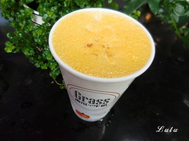 （台中南屯）。南瓜牛奶第一品牌。Grass 南瓜&牛奶（總店）。南瓜的原味鮮甜與牛奶做調和出的天然微妙滋味。完全不加糖