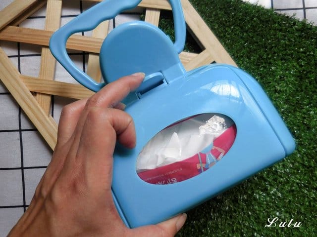 如何訓練毛孩上廁所！？撿便器/拾便器/夾便器。順便推薦狗狗外出用品，輕巧方便攜帶，毛孩外出便便不沾手
