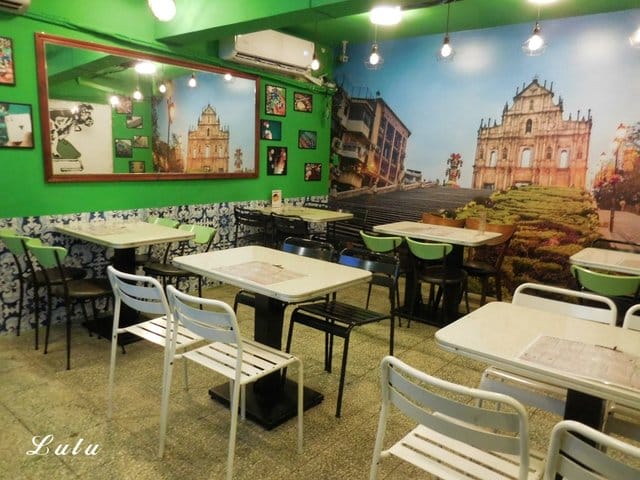波記茶餐廳。台北東區平價港式茶餐廳推薦。彷彿置身香港電影情節的用餐環境。近捷運忠孝敦化站