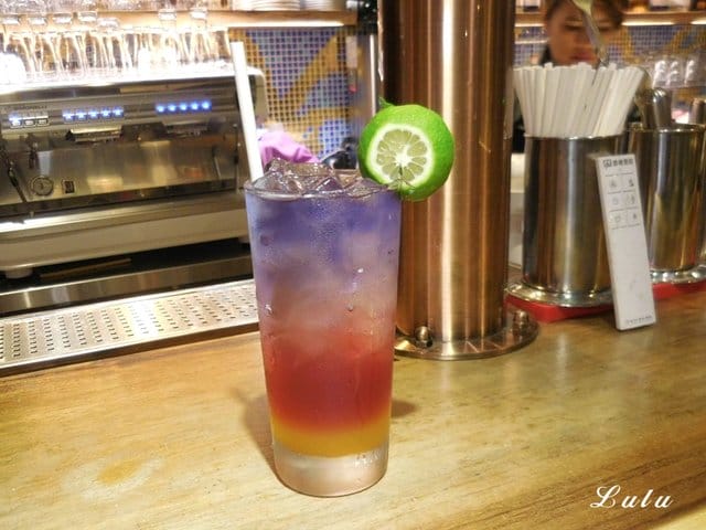 台北東區美食推薦。Thai Cook 泰酷．泰式料理。台北泰國菜。一秒飛泰國，想吃正統的泰國菜，選有「泰精選」標誌就對了！