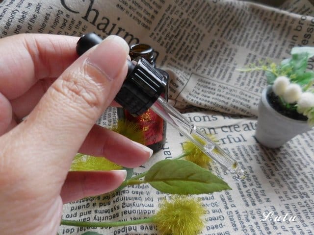 【白慈】胎盤蛋白精華 極・抗齡精華原液。發酵胎盤素，撫平細紋，恢復肌膚彈力。蛋白多糖，驚人的保濕力。突破化妝品巔峰的抗老保養品