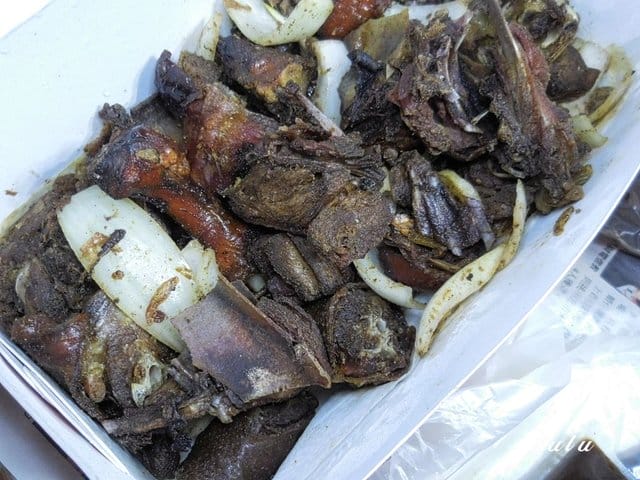 家之香脆皮烤鴨。新莊美食推薦。一鴨三吃，鴨片＋麵皮/鹽酥鴨/熱炒鴨骨。新北市新莊烤鴨