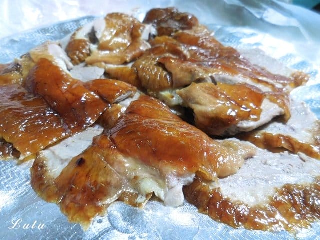 家之香脆皮烤鴨。新莊美食推薦。一鴨三吃，鴨片＋麵皮/鹽酥鴨/熱炒鴨骨。新北市新莊烤鴨