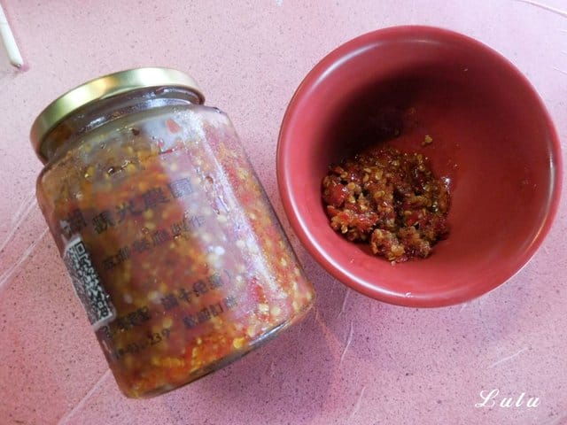 陽明山故鄉海芋餐廳。享受山產美食野菜。提供免費停車場。家族聚餐/三五好友/公司團體