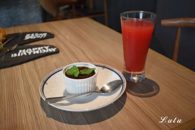 二訪/明水然 無菜單鐵板燒大直店。嚴選新鮮頂級食材，新鮮活抓海鮮，師傅用心烹調出令人銷魂的美味