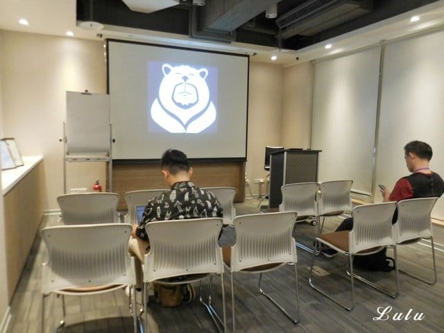 北極熊無極限 百萬狙擊操盤手。3小時上課心得分享。讓擁有10年交易經驗的分析師,指導如何進場交易,成為人生勝利組 - 第4張圖 北極熊無極限 百萬狙擊操盤手。3小時上課心得分享。讓擁有10年交易經驗的分析師,指導如何進場交易,成為人生勝利組