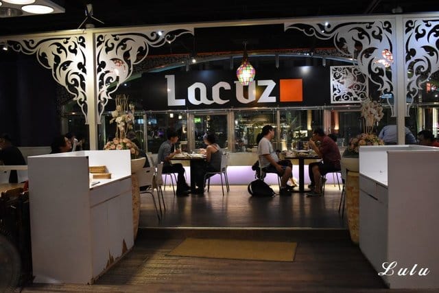 （文末抽獎）Lacuz泰式料理吃到飽台大公館店。恰恰好的份量，讓你可以盡情享受各式泰料。飲料吧、甜品吧無限量供應。近台北捷運公館站5分鐘腳程