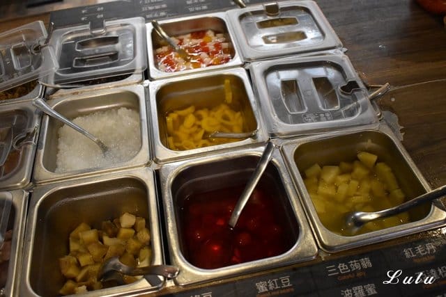 （文末抽獎）Lacuz泰式料理吃到飽台大公館店。恰恰好的份量，讓你可以盡情享受各式泰料。飲料吧、甜品吧無限量供應。近台北捷運公館站5分鐘腳程
