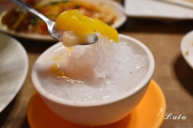 （文末抽獎）Lacuz泰式料理吃到飽台大公館店。恰恰好的份量，讓你可以盡情享受各式泰料。飲料吧、甜品吧無限量供應。近台北捷運公館站5分鐘腳程