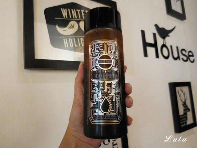 麋所咖啡飲啤館 meetsoul coffee。新莊咖啡店推薦。外帶/輕食/內用/外送。市區裡的小文青。新莊體育場旁
