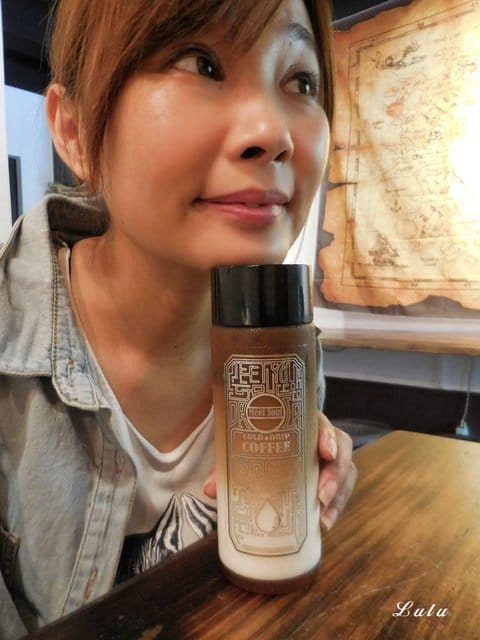 麋所咖啡飲啤館 meetsoul coffee。新莊咖啡店推薦。外帶/輕食/內用/外送。市區裡的小文青。新莊體育場旁