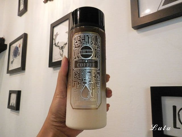 麋所咖啡飲啤館 meetsoul coffee。新莊咖啡店推薦。外帶/輕食/內用/外送。市區裡的小文青。新莊體育場旁