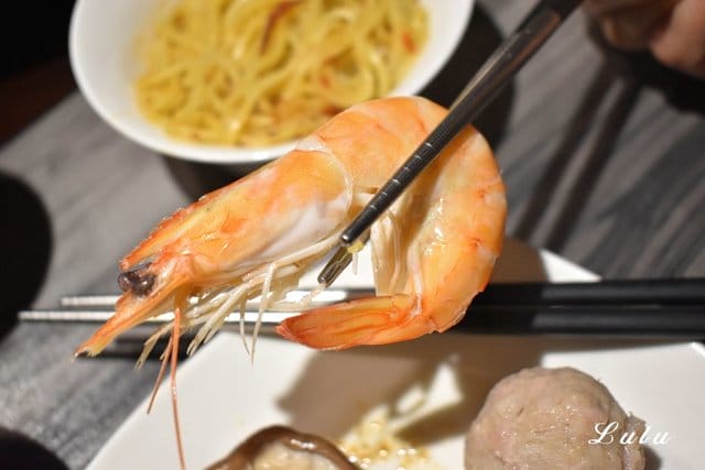 大直火鍋。闊佬shabu shabu。精緻套餐,食材新鮮嚴選。活體生猛海鮮,價位親民 - 第28張圖 大直火鍋。闊佬shabu shabu。精緻套餐,食材新鮮嚴選。活體生猛海鮮,價位親民