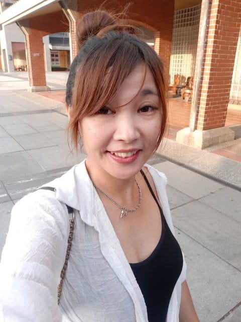 （文末抽獎）@梨花藝術美睫紋繡（板橋店）。睫毛嫁接技術高超，快速有效率，而且美美der。接嫁睫毛再也不用躺到沒耐心，舒服的快睡著啦～
