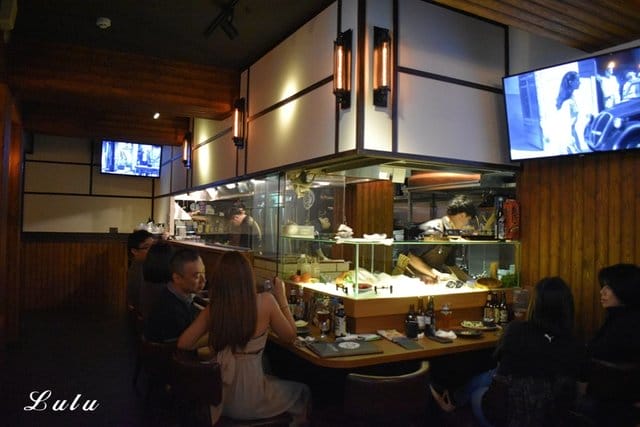 台北中山區居酒屋推薦【ABV日式居酒館】。結合歐式室內設計與300款世界精釀啤酒 & 日式料理的台北中山日式居酒屋推薦。台北宵夜推薦。台北中山區居酒屋推薦