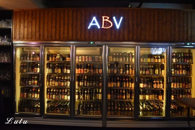 台北中山區居酒屋推薦【ABV日式居酒館】。結合歐式室內設計與300款世界精釀啤酒 & 日式料理的台北中山日式居酒屋推薦。台北宵夜推薦。台北中山區居酒屋推薦