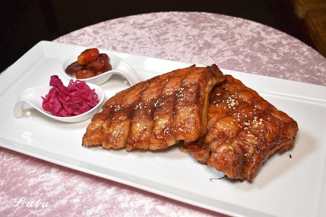 桃園晶悅國際飯店。桃園婚宴推薦。滿指定桌數再贈免費新娘房。氣派豪華的婚禮饗宴。專業燈光、音響、投影設備。滿額再贈港島銅鑼灣富豪蜜月旅行3天2夜