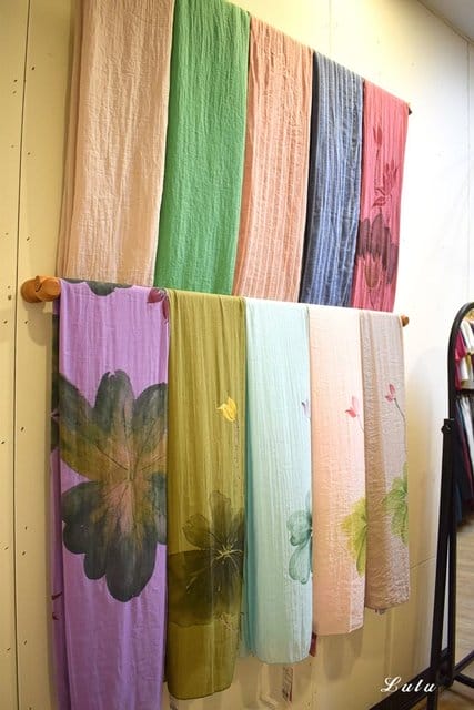 寶芝林棉麻個性服飾（板橋店）。中國風也能穿出自我風格，獨特品味。材質舒適透氣，不悶熱