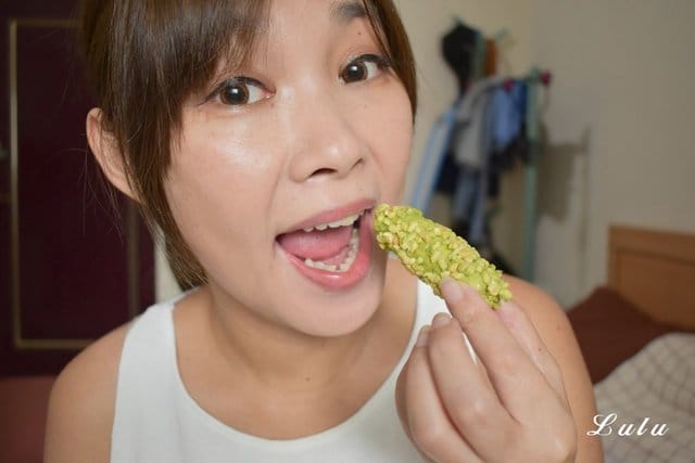 （文末抽獎）桃之么么抹茶控的秘密武器。抹茶杏仁捲心酥/大包裝20入/抹茶控必備/辦公室團購小點心/IG爆款。靜岡富士山下的抹茶，融合著比利時白巧克力，外層裹上台灣米香&杏仁香。多層次口感，超唰嘴