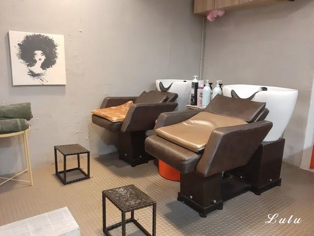(文末優惠)永和美髮推薦。時光藝廊。終極稻草頭,染髮後呈現自然光澤感。近永和頂溪捷運站步行約10分鐘腳程即可抵達。推薦設計師:Nico - 第5張圖 (文末優惠)永和美髮推薦。時光藝廊。終極稻草頭,染髮後呈現自然光澤感。近永和頂溪捷運站步行約10分鐘腳程即可抵達。推薦設計師:Nico