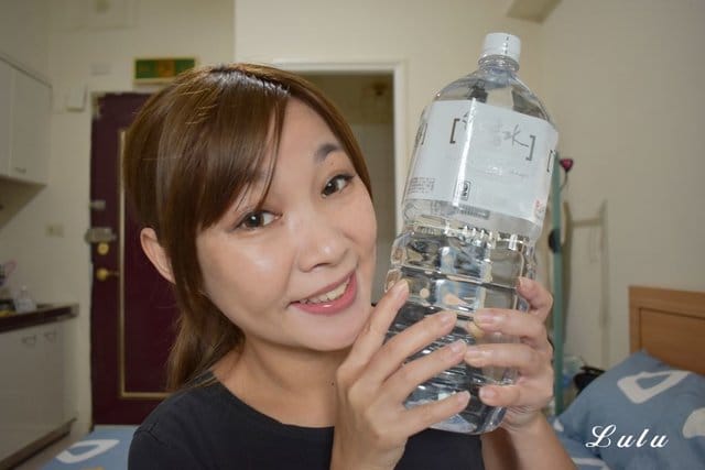 纖之燃酵素纖維粉。幫助消化。調整體質。採用日本專利山茶花萃取物、專利益菌、菊糖，搭配66種蔬果酵素粉、複合纖維群，補充身體益菌同時兼顧營養