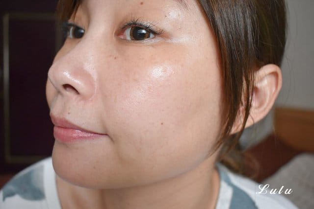 FORTE台塑生醫經典逆齡黑松露安瓶。秋冬季節的抗老保濕緊緻聖品。連兩頰的下垂型毛孔都站了起來，輕鬆對抗老化肌膚問題