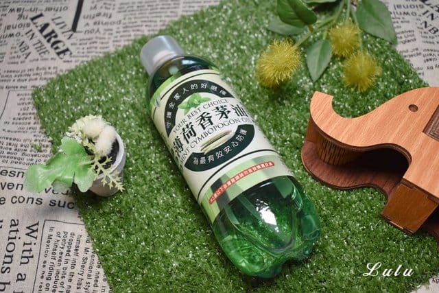 台灣MIT 水京牌薄荷香茅油(450ml)。降溫解熱、提神醒腦、除臭驅蚊，空氣清新好味道。揮別過去使用含化學成分的蚊香、殺蟲劑