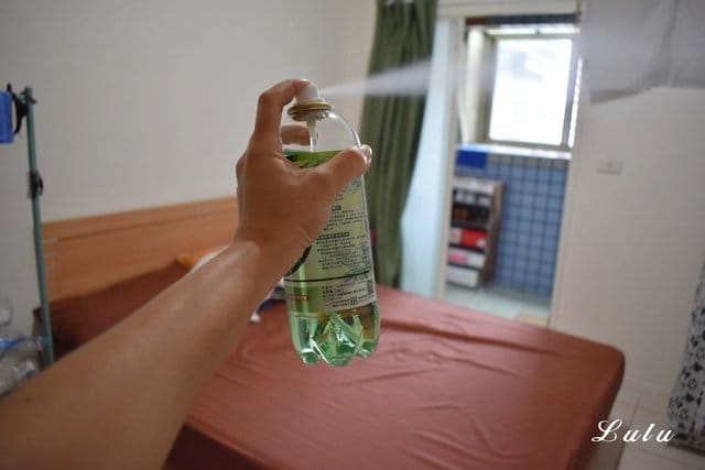 台灣MIT 水京牌薄荷香茅油(450ml)。降溫解熱、提神醒腦、除臭驅蚊，空氣清新好味道。揮別過去使用含化學成分的蚊香、殺蟲劑