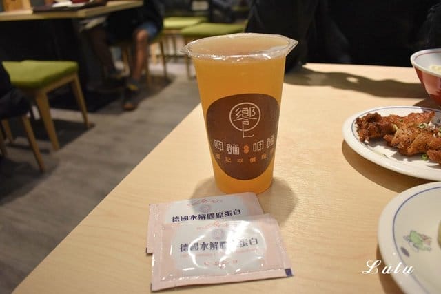 德國水解膠原蛋白。100%德國arthred水解蛋白，含高成分人體所需胺基酸。細緻的粉末，連冷水中也能溶解，不結塊。分子小，易吸收，好消化