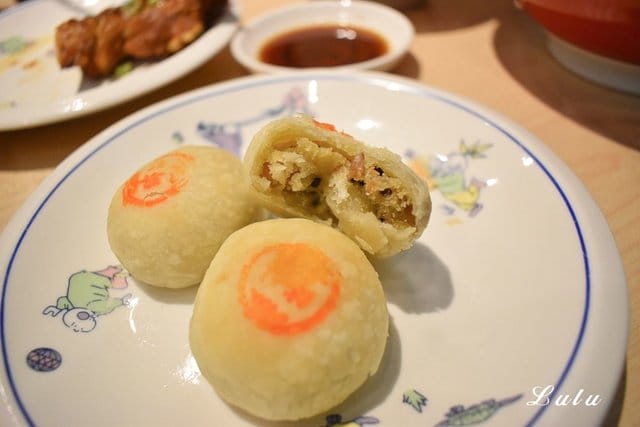 板橋美食。饗記·呷麵呷麵平價麵舖板橋店。小文青風的平價麵店。低消費，高品質。吃麵也能吃出時尚感