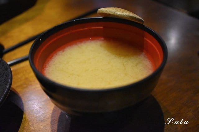 士林丼飯。大北直火人燒肉丼飯。嚴選獨家自製燒肉醬汁，結合直火搭配新鮮食材，完美結合最強丼飯！學生族群最愛/日式丼飯/日本國民美食/日式丼飯專門店