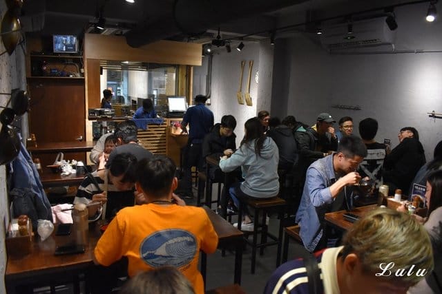 士林丼飯。大北直火人燒肉丼飯。嚴選獨家自製燒肉醬汁，結合直火搭配新鮮食材，完美結合最強丼飯！學生族群最愛/日式丼飯/日本國民美食/日式丼飯專門店