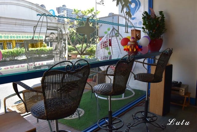 （文末優惠）北台灣必訪的海景下午茶。三芝夢想地圖Cafe海景會館。搭乘公車即可抵達的夢幻海灣景觀咖啡廳。用一杯咖啡完成你的夢想